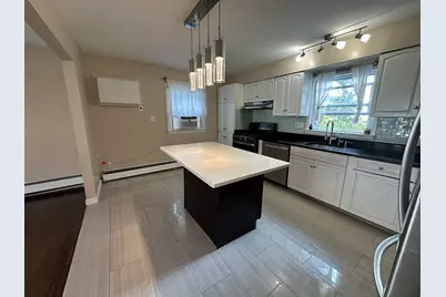 777 Oakwood Lane, Ridgefield, NJ 07657 - Photo 3