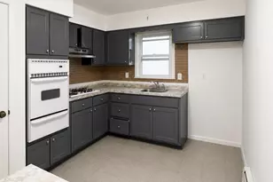 351 New York Ave, Jersey City, NJ 07307 - Photo 3