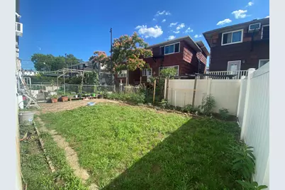 160 West 18th St #2, Bayonne, NJ 07002 - Photo 17