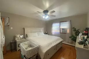 160 W 18th St, Bayonne, NJ 07002 - Photo 9