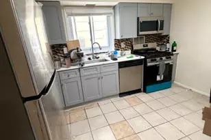 411 Manila Ave, Jersey City, NJ 07302 - Photo 3