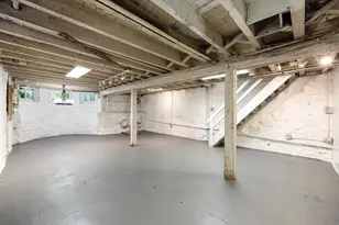 258 Woodlawn Ave, Jersey City, NJ 07305 - Photo 27