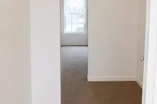 38 Bleecker St, Jersey City, NJ 07307 - Photo 5