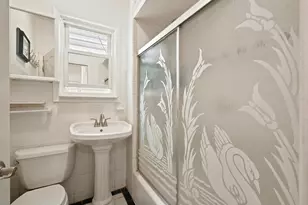 243 Jewett Ave, Jersey City, NJ 07304 - Photo 5