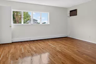41 Edwards Ct, Bayonne, NJ 07002 - Photo 5