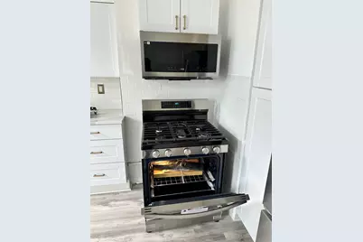1017 Kennedy Blvd #2, North Bergen, NJ 07047 - Photo 15