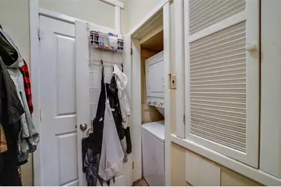 1228 Park Ave #3R, Hoboken, NJ 07030 - Photo 9