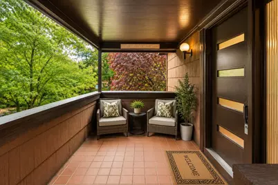 261 Sunset Key, Secaucus, NJ 07094 - Photo 3