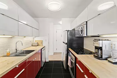 100 Manhattan Ave #2012, Union City, NJ 07087 - Photo 9
