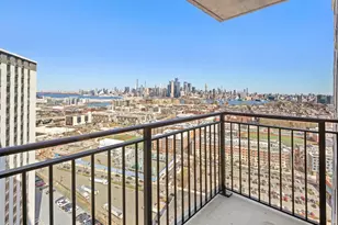 100 Manhattan Ave, Union City, NJ 07087 - Photo 19
