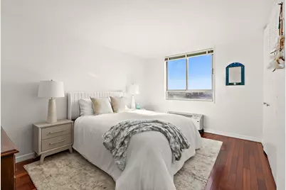 100 Manhattan Ave #2115, Union City, NJ 07087 - Photo 9