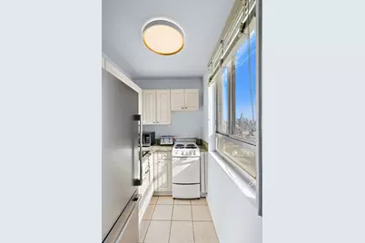 100 Manhattan Ave #2115, Union City, NJ 07087 - Photo 7