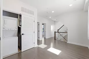 974 Summit Ave, Jersey City, NJ 07307 - Photo 15