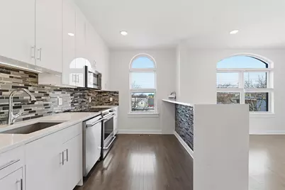974 Summit Ave #406, Jersey City, NJ 07307 - Photo 3