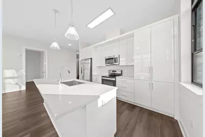 121 34th St #416, Union City, NJ 07087 - Photo 3