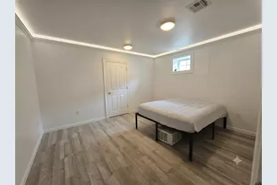 105 W 8th St, Bayonne, NJ 07002 - Photo 35
