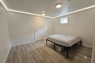 105 W 8th St, Bayonne, NJ 07002 - Photo 35