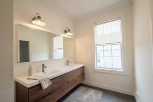 105 W 8th St, Bayonne, NJ 07002 - Photo 19