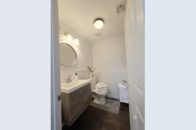 105 W 8th St, Bayonne, NJ 07002 - Photo 11