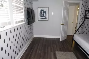 9 W 51st St, Bayonne, NJ 07002 - Photo 7