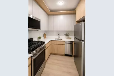 330 Martin Luther King Jr Dr #201, Jersey City, NJ 07305 - Photo 5