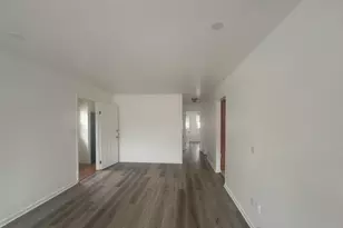 121 Mallory Ave, Jersey City, NJ 07304 - Photo 3