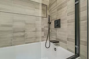 161 Woodlawn Ave, Jersey City, NJ 07305 - Photo 15