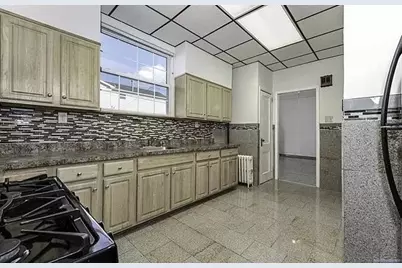 48 Jefferson Ave #1, Jersey City, NJ 07306 - Photo 9