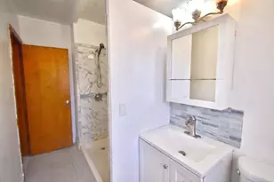 196 W 52nd St, Bayonne, NJ 07002 - Photo 7