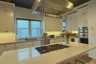 66 Irving St, Jersey City, NJ 07307 - Photo 5