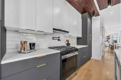 104 Terrace Ave, Jersey City, NJ 07307 - Photo 5