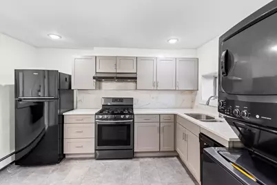 19 Whitman Ave, Jersey City, NJ 07306 - Photo 3