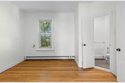 19 Whitman Ave, Jersey City, NJ 07306 - Photo 29
