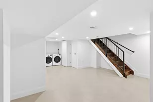 155 Laidlaw Ave, Jersey City, NJ 07306 - Photo 23