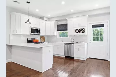 155 Laidlaw Ave #101, Jersey City, NJ 07306 - Photo 5