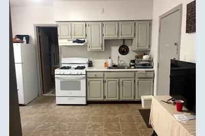 129 West 20th St #2, Bayonne, NJ 07002 - Photo 5