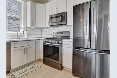 197 Lincoln St #2, Jersey City, NJ 07307 - Photo 17