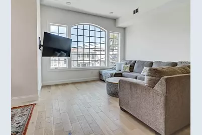 197 Lincoln St #2, Jersey City, NJ 07307 - Photo 9