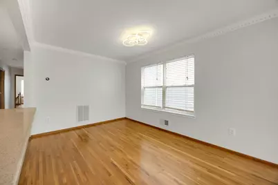 149 Hobart Ave, Bayonne, NJ 07002 - Photo 9
