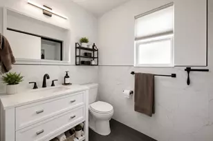 149 Hobart Ave, Bayonne, NJ 07002 - Photo 39
