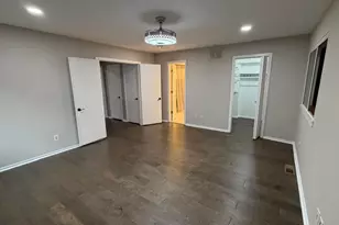 592 Sanderling Ct, Secaucus, NJ 07094 - Photo 17