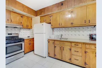 276 Van Wagenen Ave #2, Jersey City, NJ 07306 - Photo 5