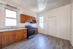 256 Clinton Ave, Jersey City, NJ 07304 - Photo 11