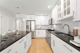 1125 Maxwell Ln, Hoboken, NJ 07030 - Photo 5
