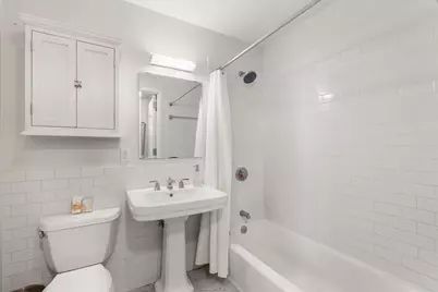 222 Montgomery St #3h, Jersey City, NJ 07302 - Photo 21