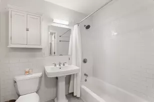 222 Montgomery St, Jersey City, NJ 07302 - Photo 21