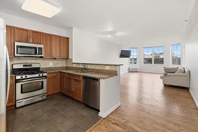 30 Freedom Way #407, Jersey City, NJ 07305 - Photo 3