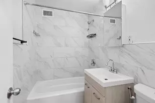 10 Huron Ave, Jersey City, NJ 07306 - Photo 9
