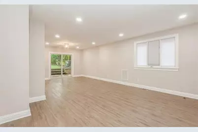 118 Parkview Ave #1, Weehawken, NJ 07086 - Photo 15