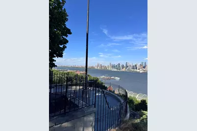 118 Parkview Ave #1, Weehawken, NJ 07086 - Photo 35